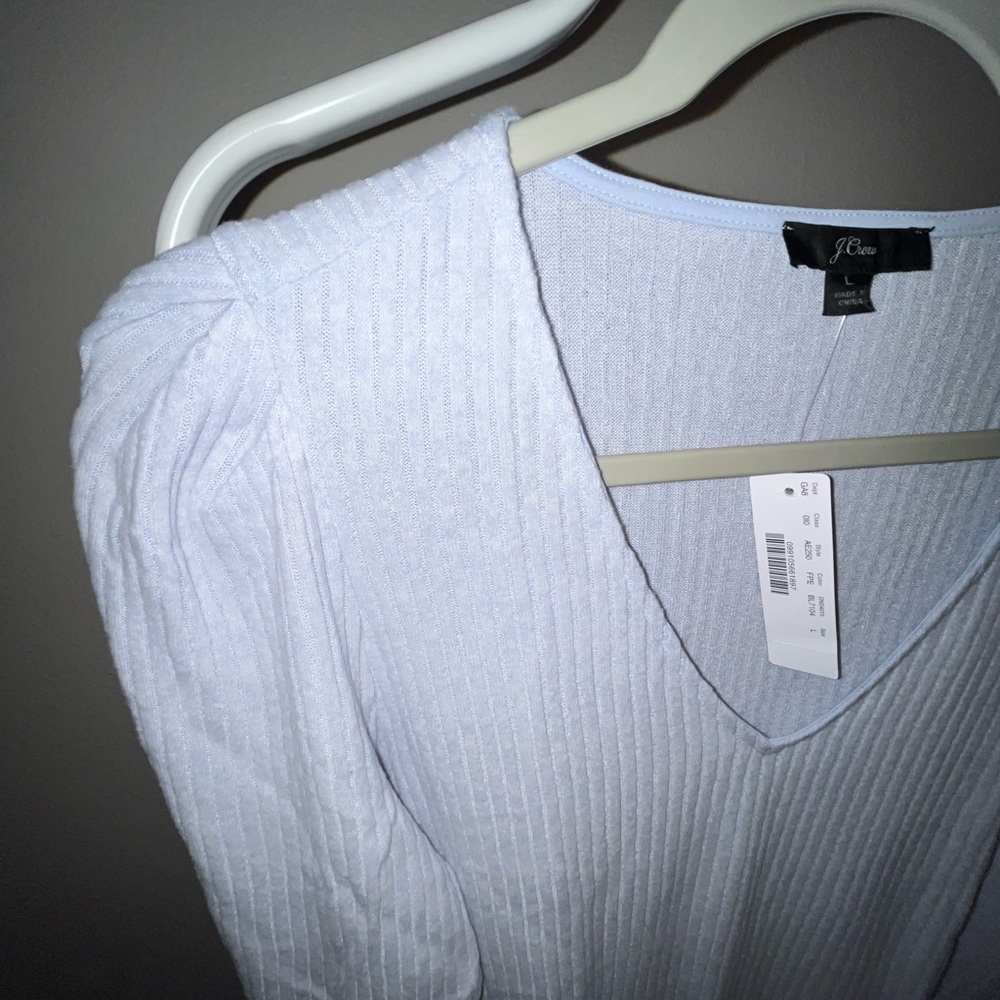 NWT J. Crew Puff-Sleeve V-Neck Top in Soft Rib